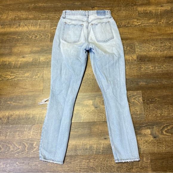Abercrombie & Fitch Curve Love The Skinny High Rise Distressed Jeans Size 27/4L - Picture 6 of 9